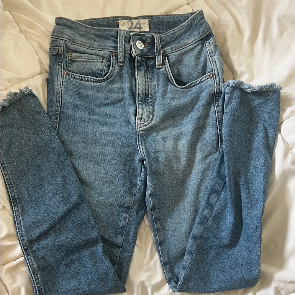 Free People SZ 24 Skinny Jeans
